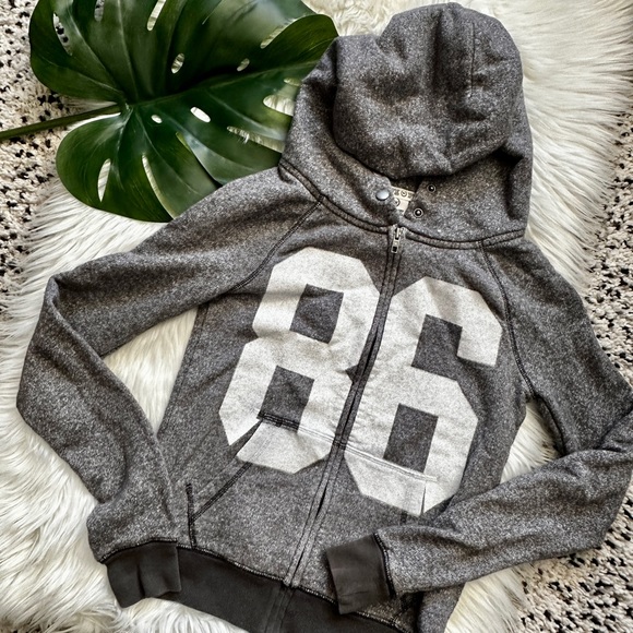 Super Cute Victoria’s Secret PINK Jacket - Picture 3 of 10